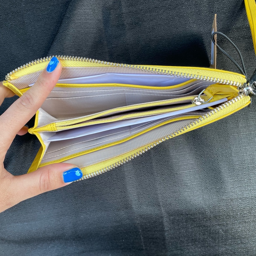 Margot clutch